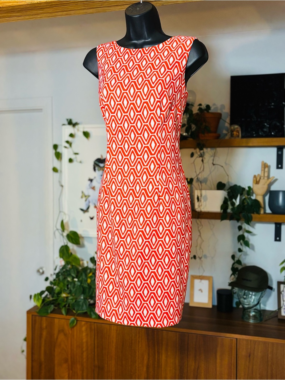 Mario Serrani Italy Geometric Print Sheath Dress – Size 4 – Like New
